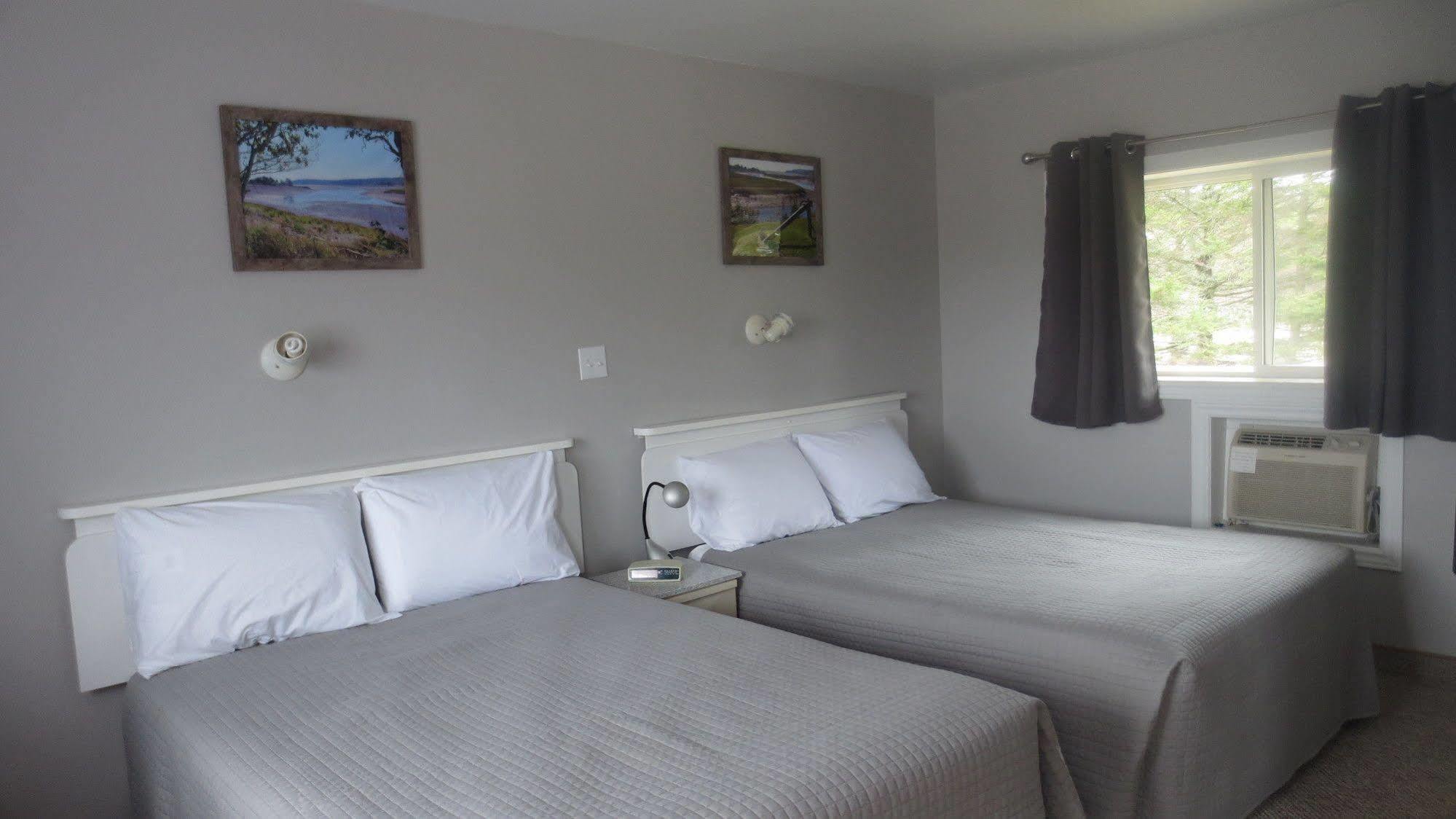The Sunshine Inn Parrsboro Екстериор снимка